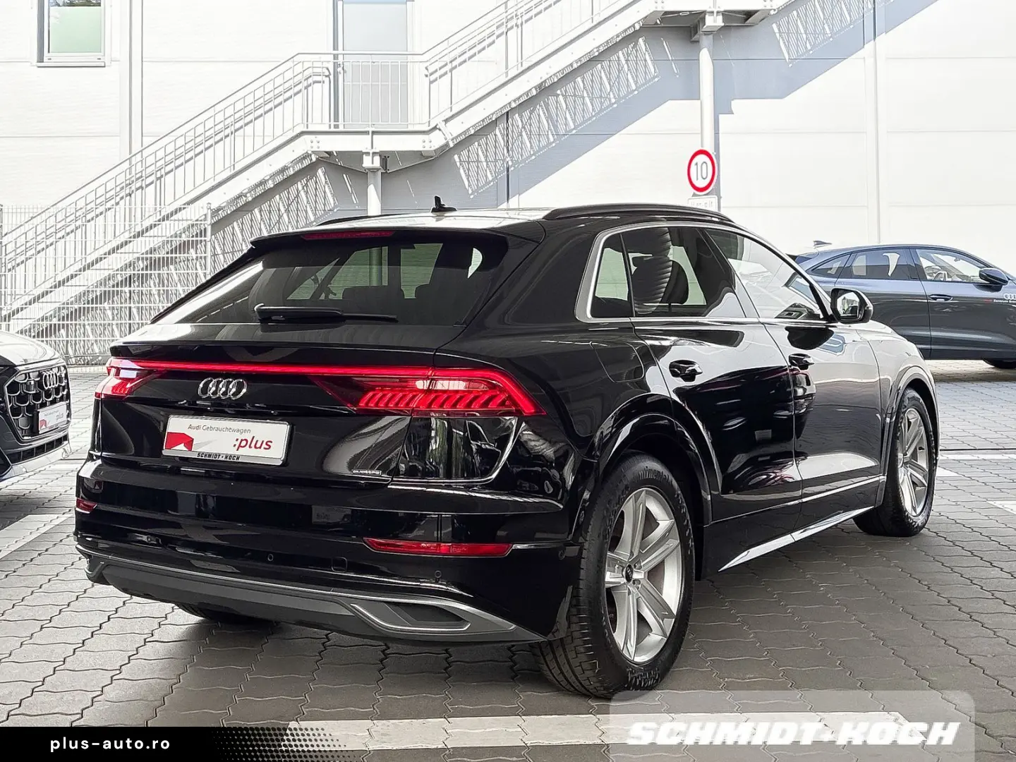 AUDI Q8 SUV 55 3.0 TFSI e quattro RFK ACC LEDER Navi