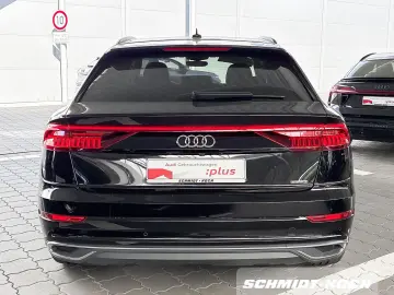 AUDI Q8 SUV 55 3.0 TFSI e quattro RFK ACC LEDER Navi