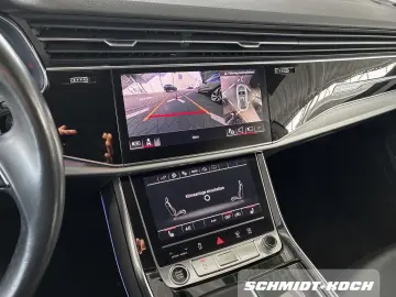 AUDI Q8 SUV 55 3.0 TFSI e quattro RFK ACC LEDER Navi