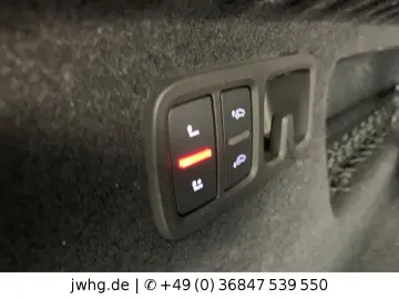 AUDI Q8 55TFSI Quattro S-Line ACC VCockp HUD Memo 21