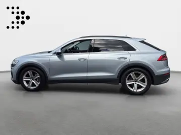 AUDI Q8 55 TFSI qu tip Air LED Virtual Navi  Leder 36