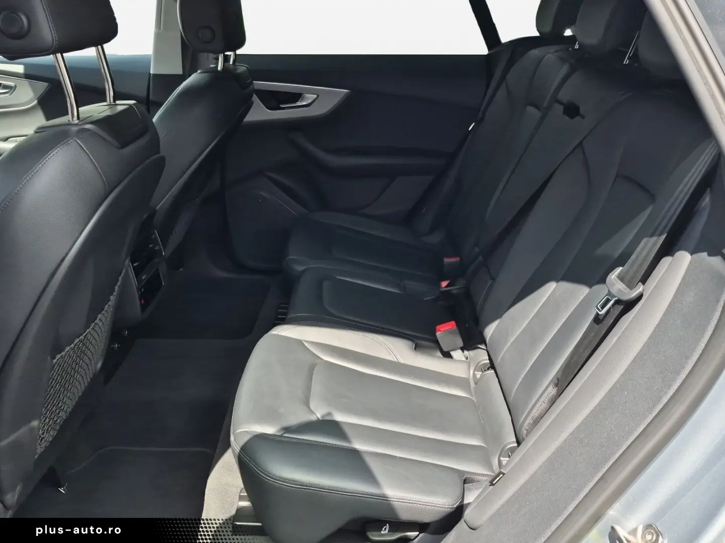 AUDI Q8 55 TFSI qu tip Air LED Virtual Navi  Leder 36