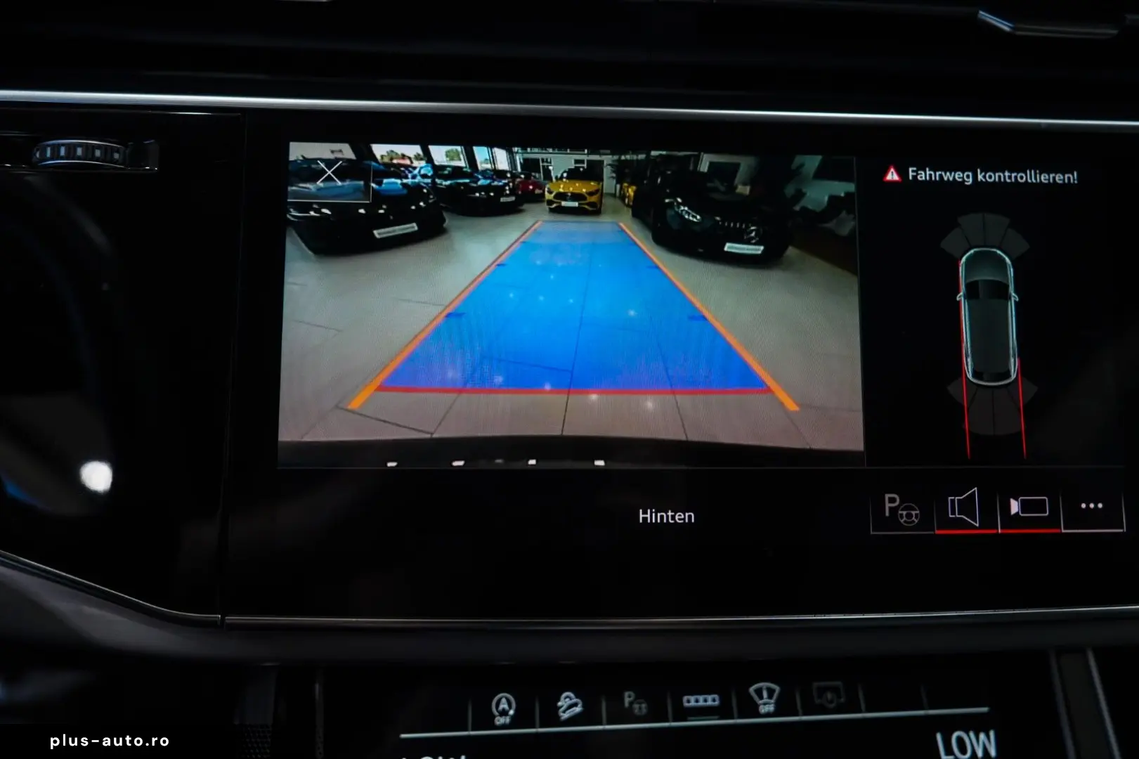 AUDI Q8 55 TFSI quattro S-LINE HEAD-UP SOFT-CLOSE R21
