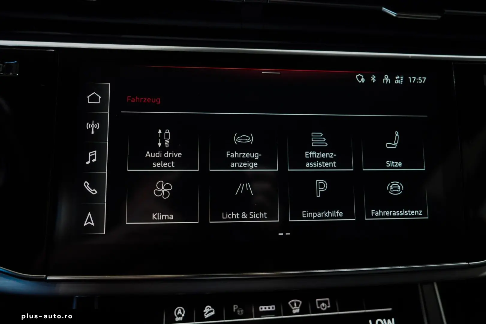 AUDI Q8 55 TFSI quattro S-LINE HEAD-UP SOFT-CLOSE R21