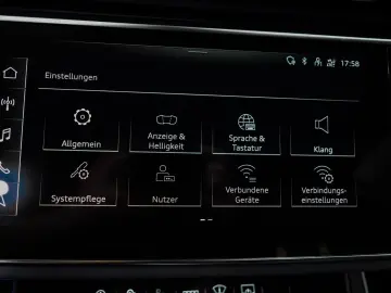 AUDI Q8 55 TFSI quattro S-LINE HEAD-UP SOFT-CLOSE R21