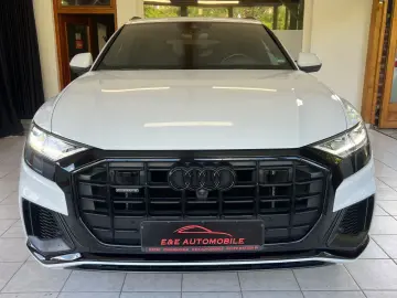 AUDI Q8 55 TFSI e quattro  S-LINE B&O HUD RS-SITZE