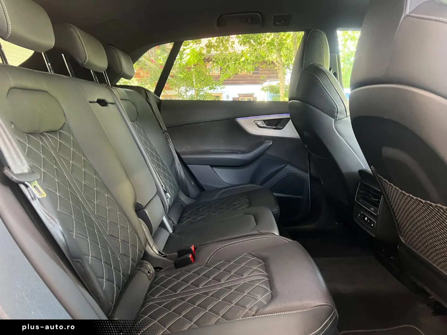 AUDI Q8 55 TFSI e quattro  S-LINE B&O HUD RS-SITZE