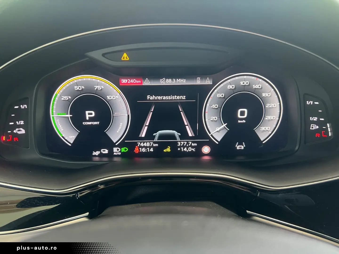 AUDI Q8 55 TFSI e quattro  S-LINE B&O HUD RS-SITZE