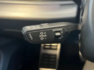 AUDI Q8 55 TFSI e quattro  S-LINE B&O HUD RS-SITZE