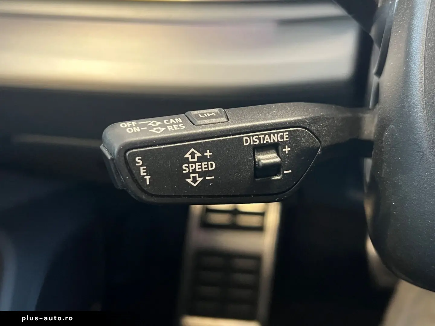 AUDI Q8 55 TFSI e quattro  S-LINE B&O HUD RS-SITZE