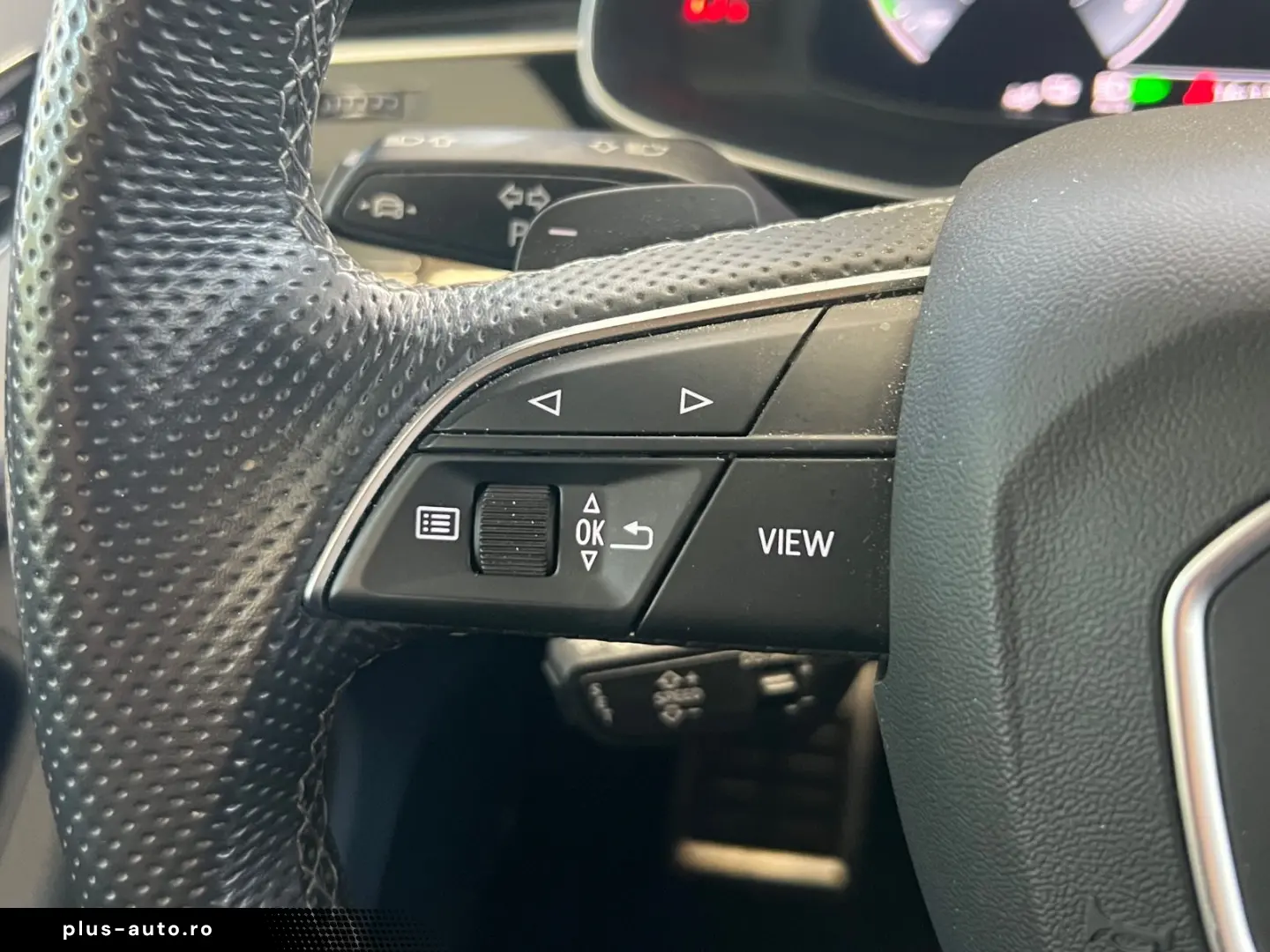 AUDI Q8 55 TFSI e quattro  S-LINE B&O HUD RS-SITZE