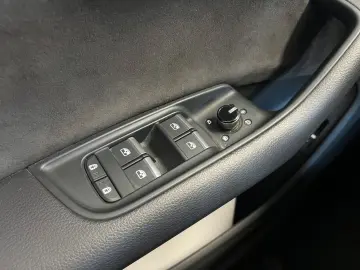 AUDI Q8 55 TFSI e quattro  S-LINE B&O HUD RS-SITZE