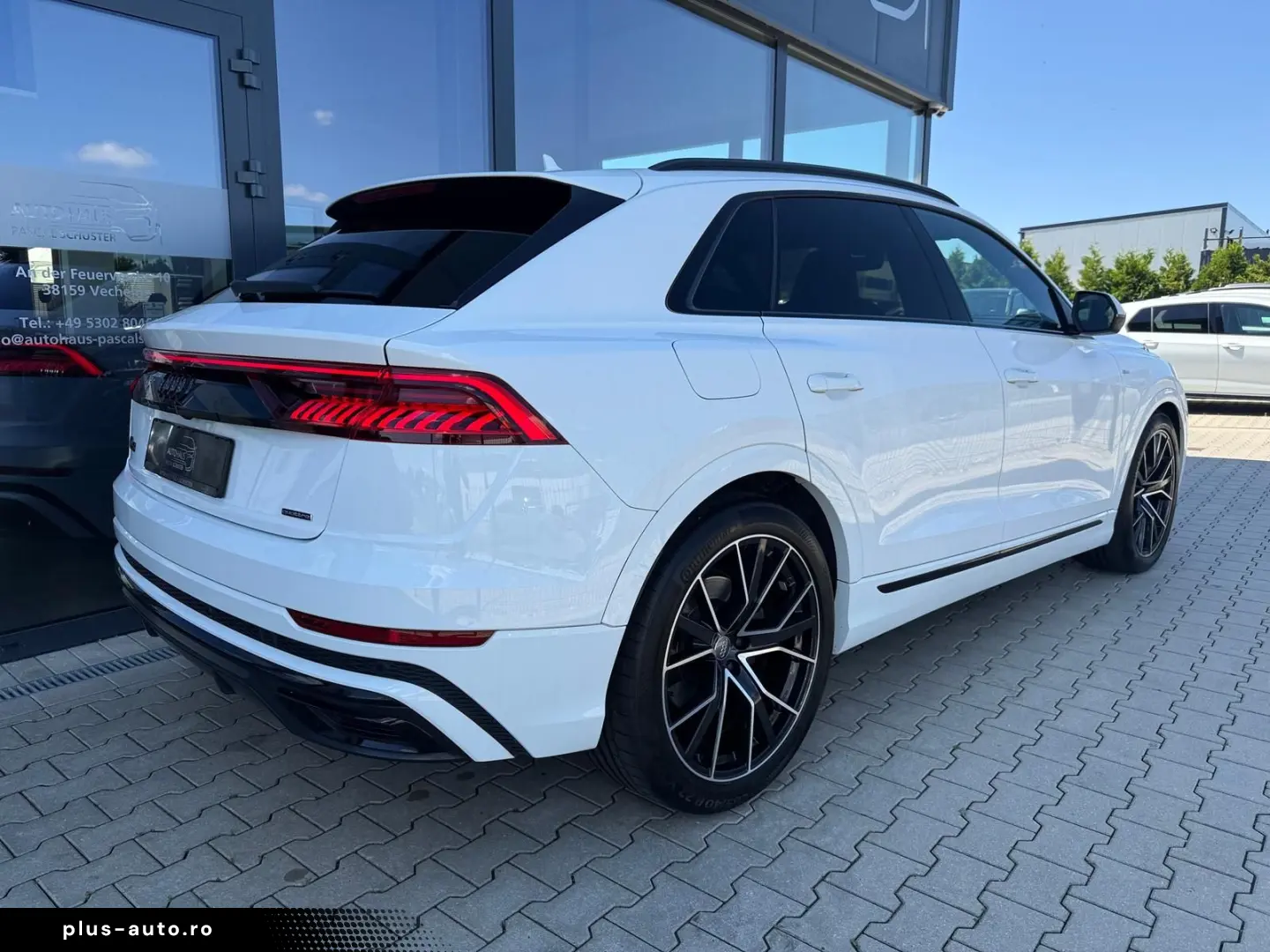 AUDI Q8 S-Line 50 TDI quattro TDI AHK LUFT 22-ZOLL