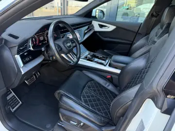 AUDI Q8 S-Line 50 TDI quattro TDI AHK LUFT 22-ZOLL