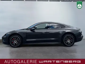 PORSCHE Taycan 4S PDLS  BOSE ACC LEDER MEMORY