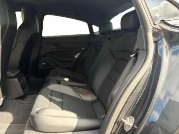 PORSCHE Taycan 4S PDLS  BOSE ACC LEDER MEMORY