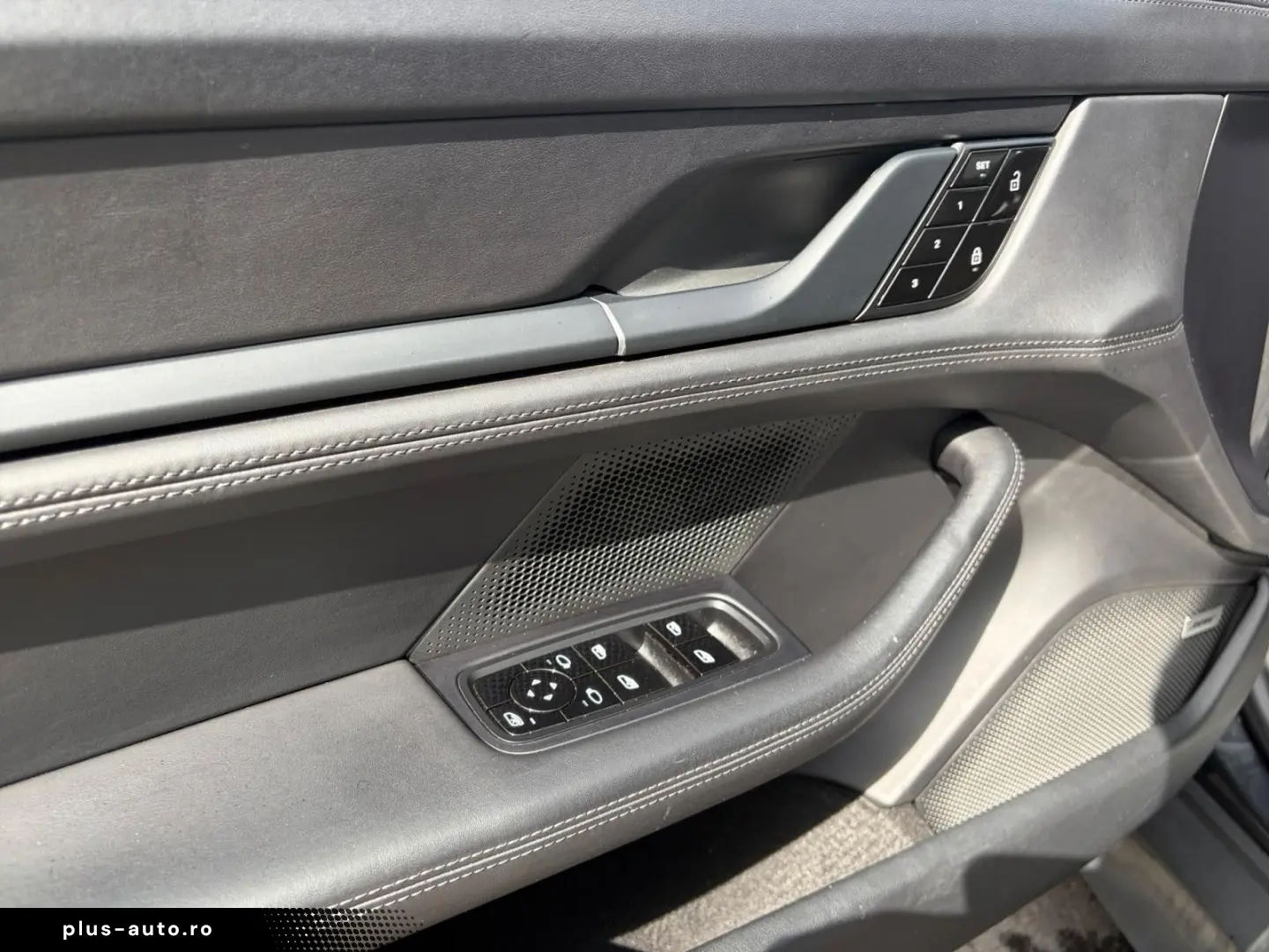 PORSCHE Taycan 4S PDLS  BOSE ACC LEDER MEMORY