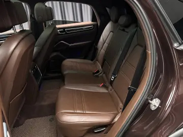 Porsche Cayenne Coupe