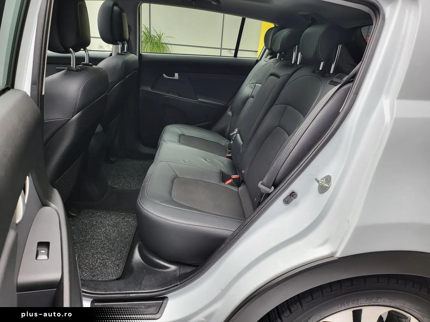 Kia Sportage 2.0CRDi  185cp   4WD  Automat