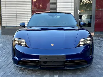 PORSCHE Taycan MEMORY PANORAMADACH 360 K NAVI ACC