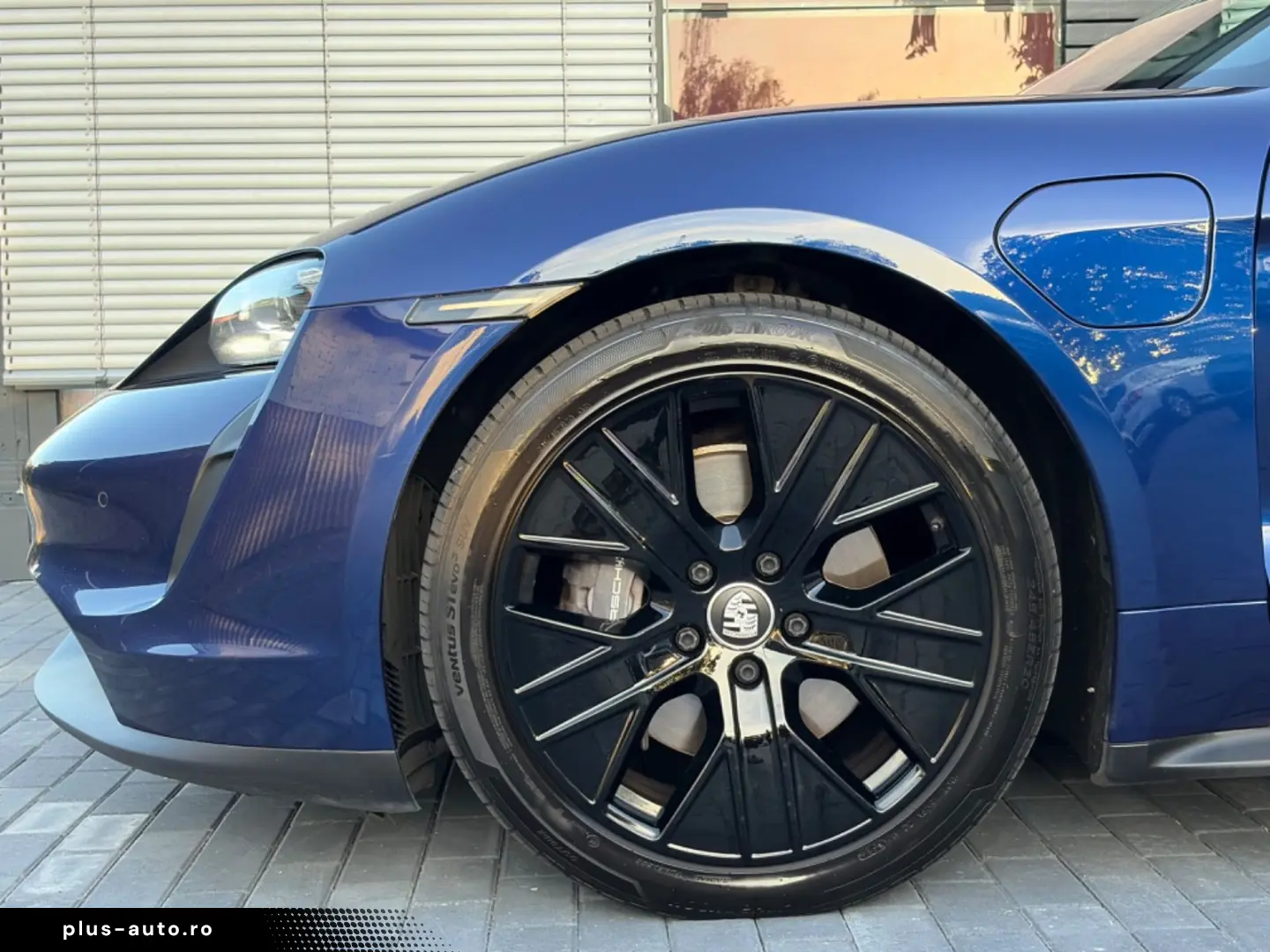 PORSCHE Taycan MEMORY PANORAMADACH 360 K NAVI ACC