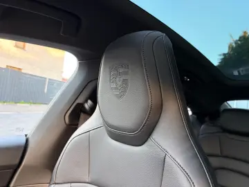 PORSCHE Taycan MEMORY PANORAMADACH 360 K NAVI ACC