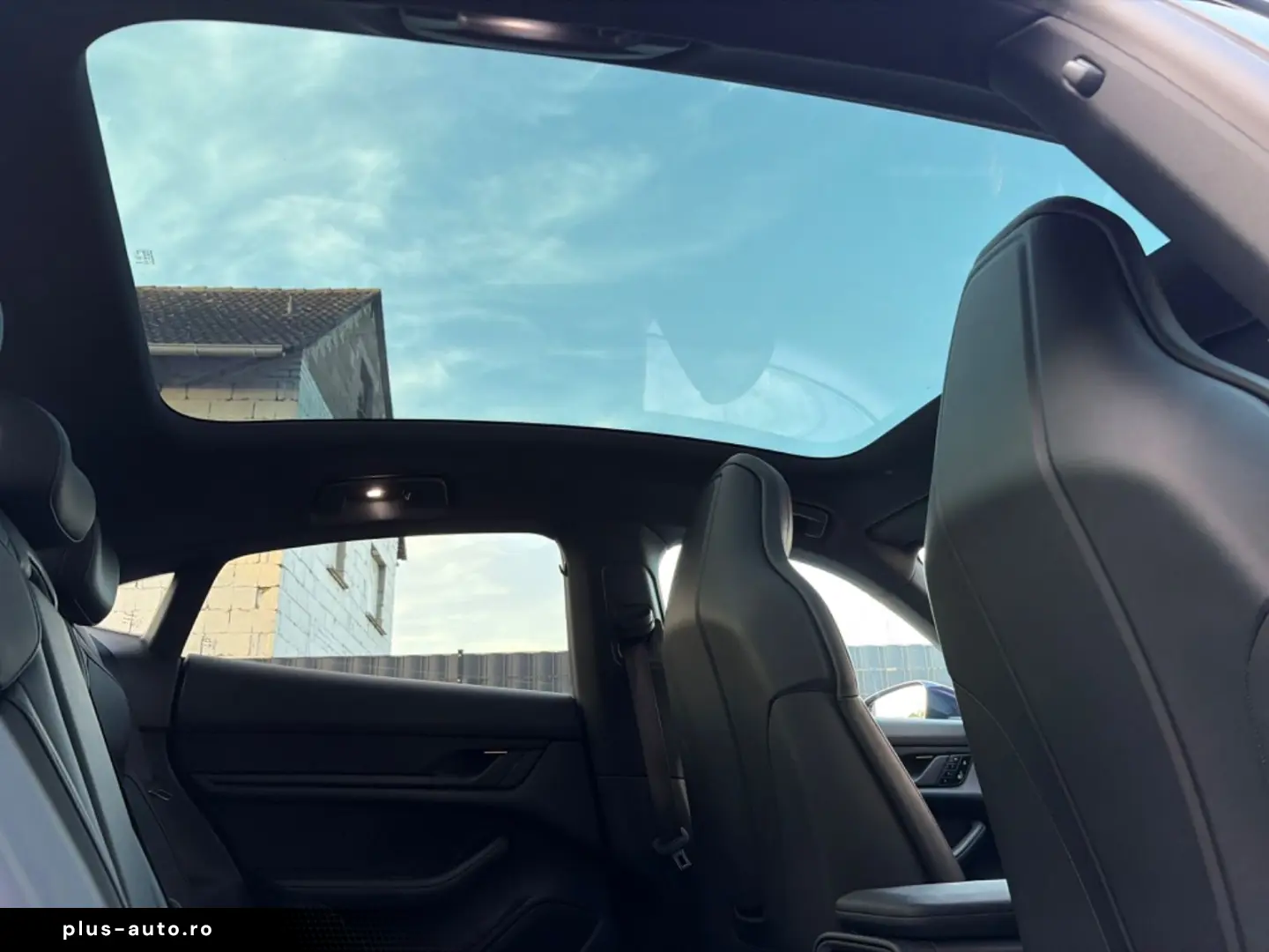 PORSCHE Taycan MEMORY PANORAMADACH 360 K NAVI ACC