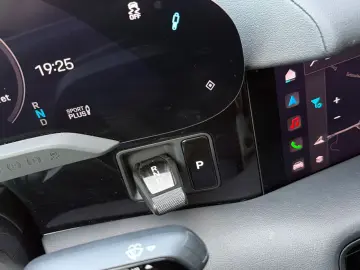 PORSCHE Taycan MEMORY PANORAMADACH 360 K NAVI ACC