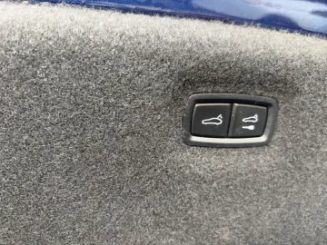 PORSCHE Taycan MEMORY PANORAMADACH 360 K NAVI ACC