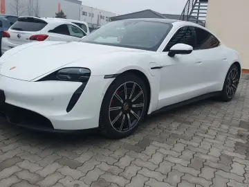 PORSCHE Taycan 4 S 420 KW   Panoramadach Allrad