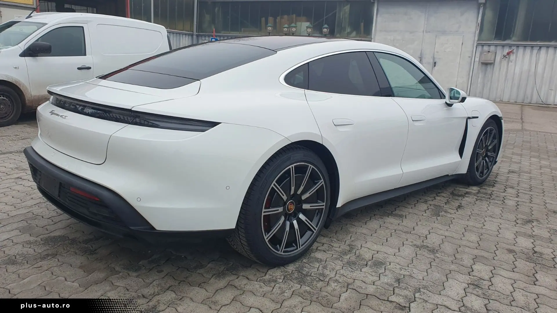 PORSCHE Taycan 4 S 420 KW   Panoramadach Allrad