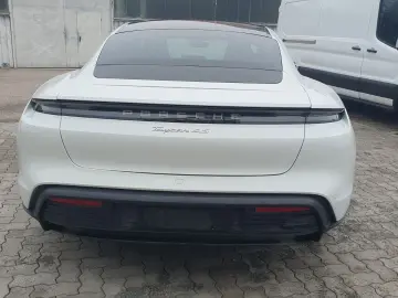 PORSCHE Taycan 4 S 420 KW   Panoramadach Allrad