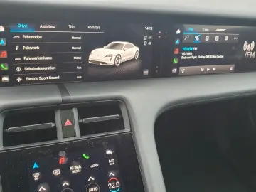 PORSCHE Taycan 4 S 420 KW   Panoramadach Allrad