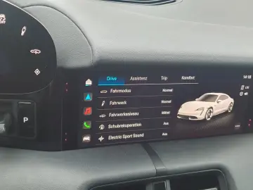PORSCHE Taycan 4 S 420 KW   Panoramadach Allrad