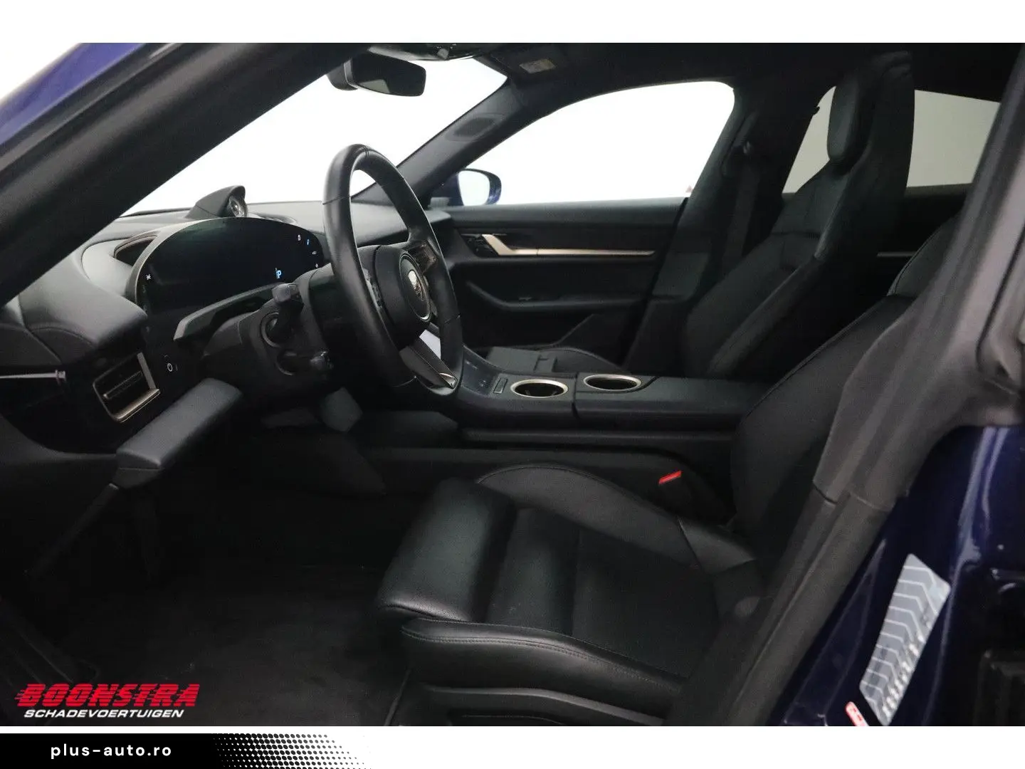 PORSCHE Taycan 4S Performance 93kWh Chrono PASM PDLS  36