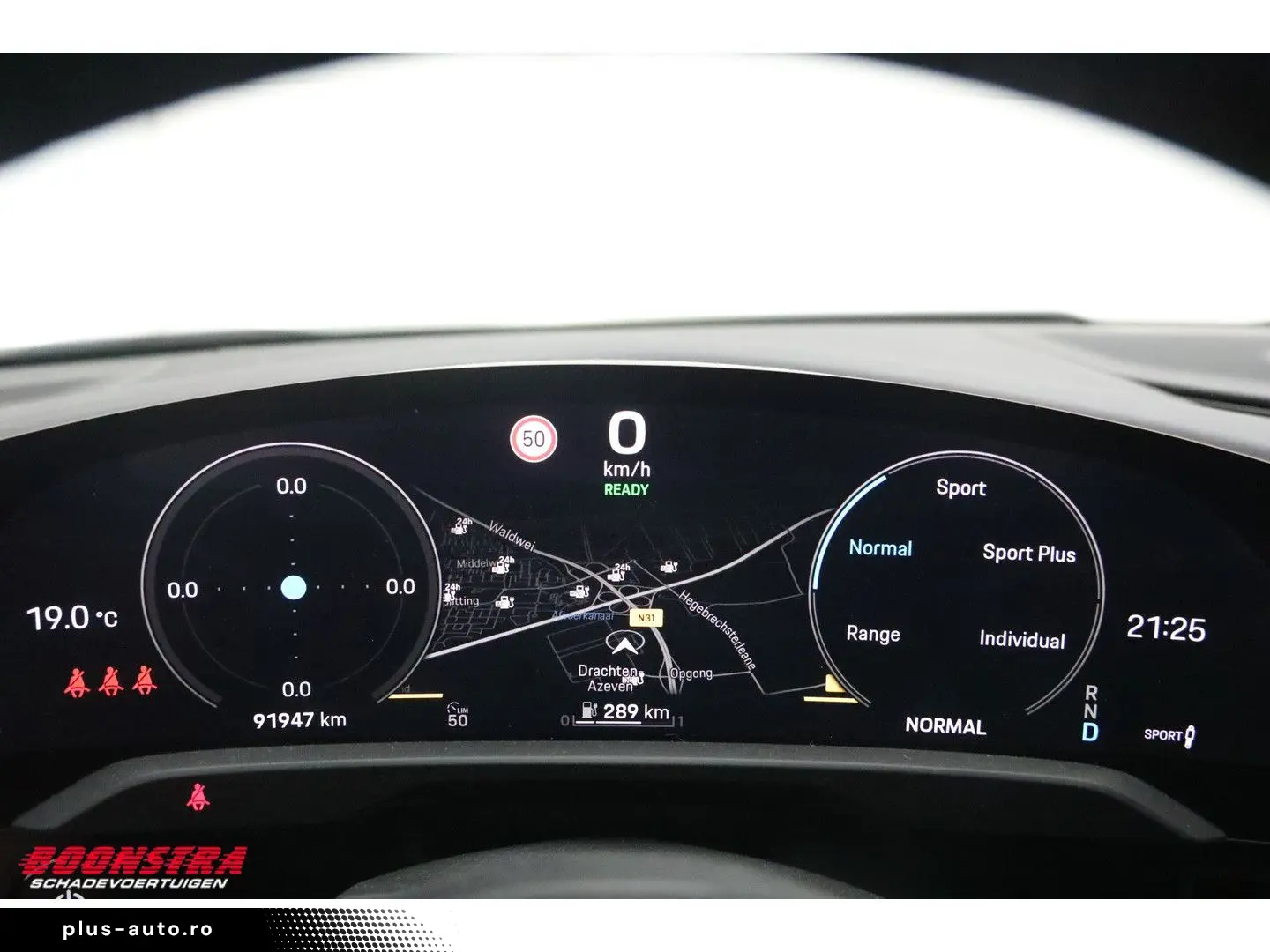 PORSCHE Taycan 4S Performance 93kWh Chrono PASM PDLS  36