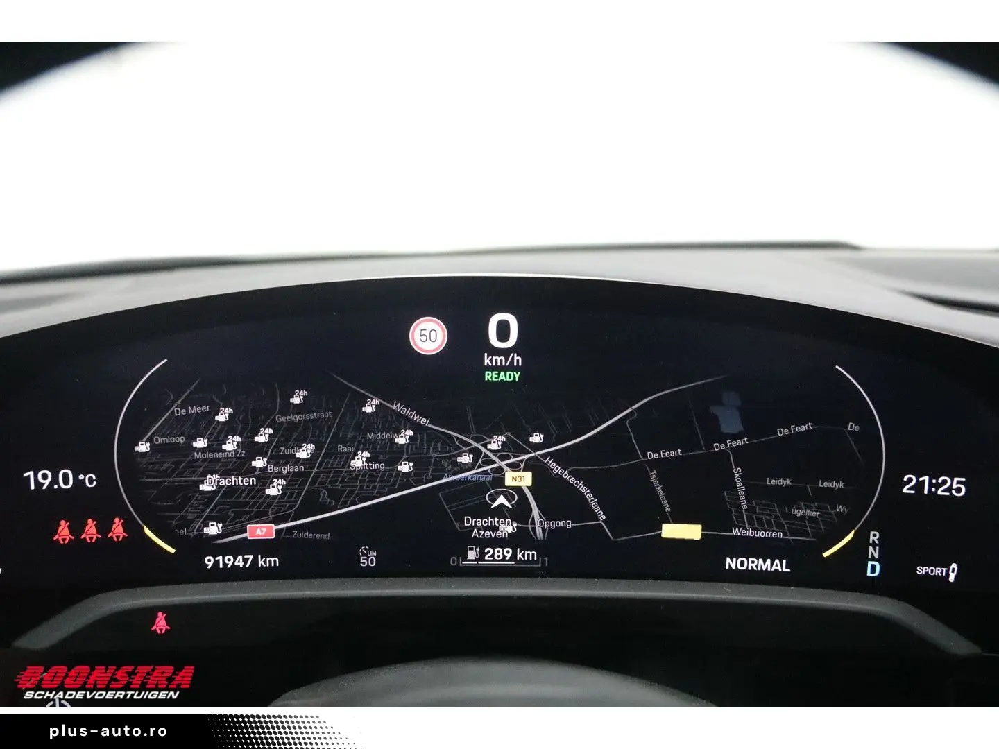 PORSCHE Taycan 4S Performance 93kWh Chrono PASM PDLS  36