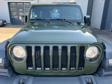 JEEP Wrangler Unlimited Sport Hardtop (Cabrio)