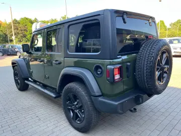 JEEP Wrangler Unlimited Sport Hardtop (Cabrio)