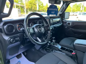 JEEP Wrangler Unlimited Sport Hardtop (Cabrio)