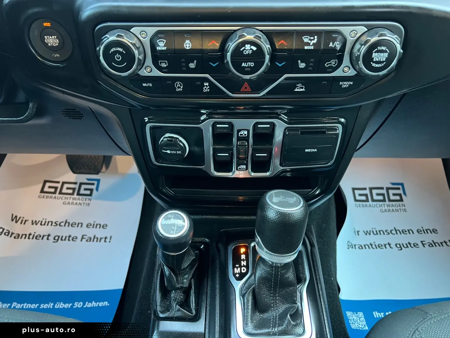 JEEP Wrangler Unlimited Sport Hardtop (Cabrio)
