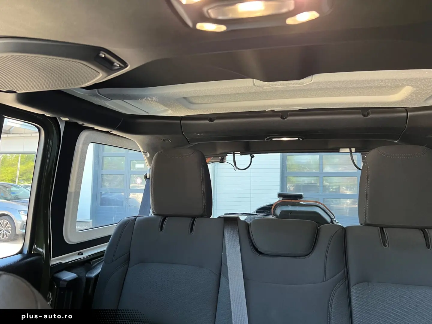JEEP Wrangler Unlimited Sport Hardtop (Cabrio)