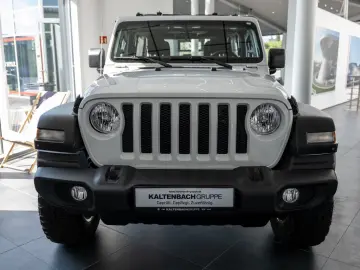 Jeep Wrangler Unlimited Sport 3.0 Softtop NAVI KLIMA