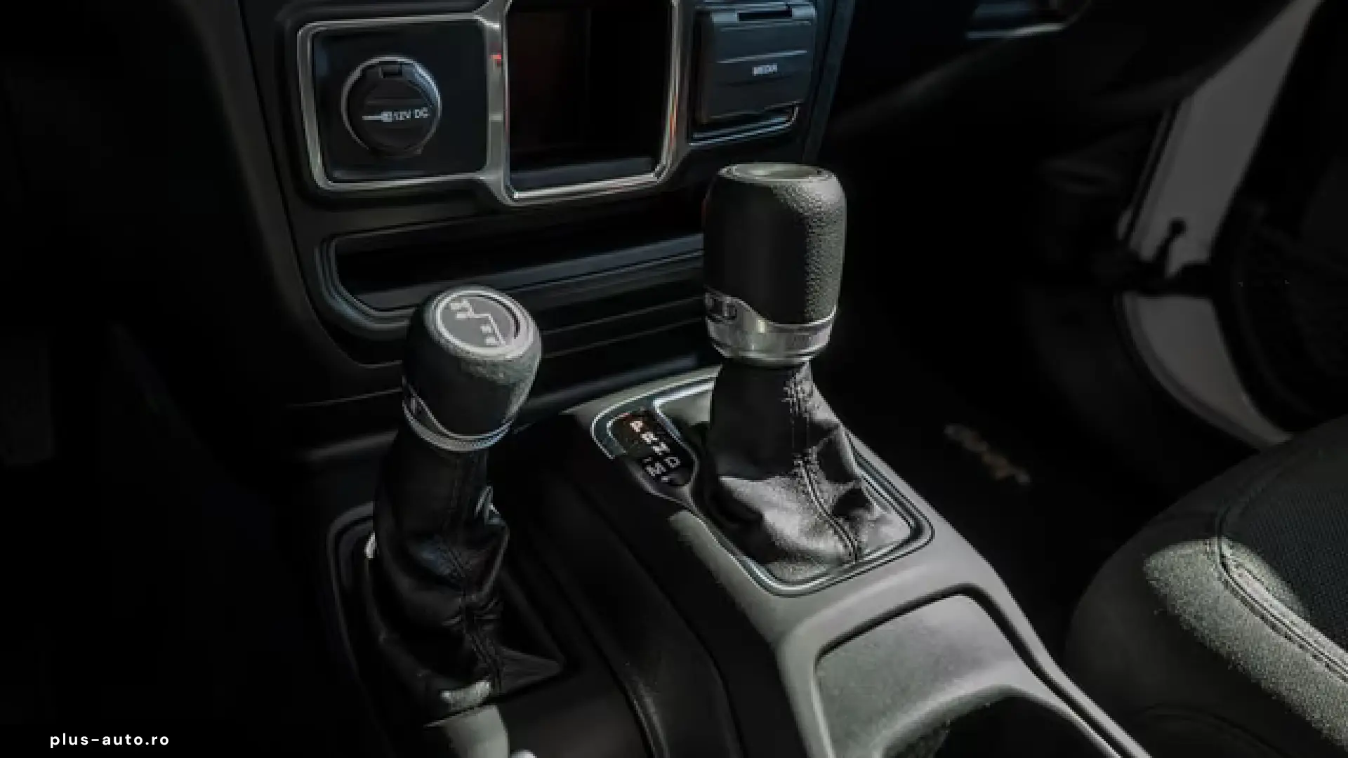 Jeep Wrangler Unlimited Sport 3.0 Softtop NAVI KLIMA