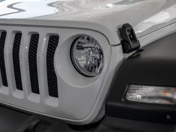 Jeep Wrangler Unlimited Sport 3.0 Softtop NAVI KLIMA