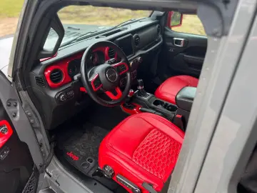 Jeep WRANGLER UNLIMITED SPORT  3.0D AWD