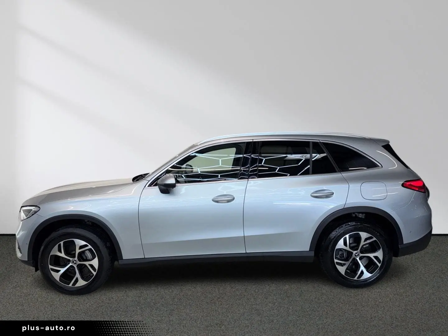 MERCEDES-BENZ GLC 300 e 4M Avantgarde Distronic Memo&hellip;