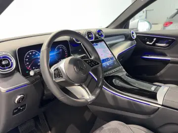 MERCEDES-BENZ GLC 300 e 4M Avantgarde Distronic Memo…