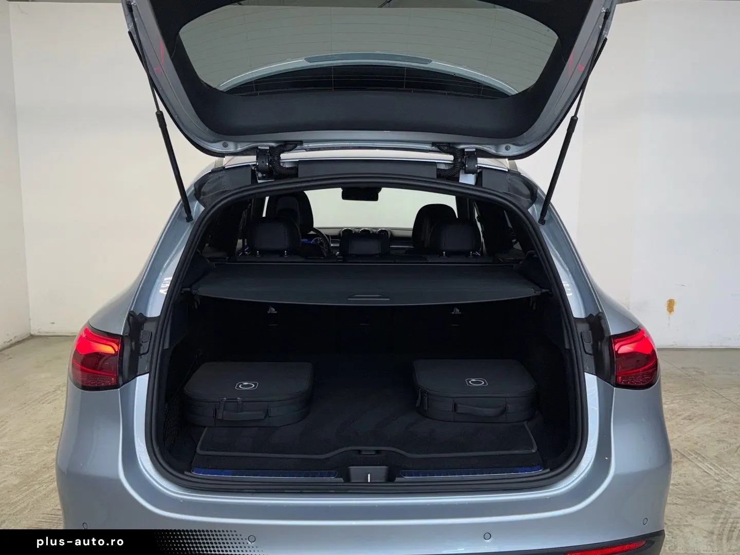 MERCEDES-BENZ GLC 300 e 4M Avantgarde Distronic Memo&hellip;