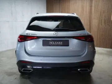 MERCEDES-BENZ GLC 300e 4M AMG   Massage   HUD   Digi…